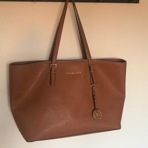 Michael Kors Large Jet Set Travel Tote